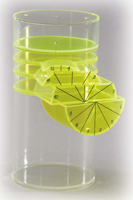 Zylinder, durchdrungen von Zylinder Zylinder, durchdrungen von Zylinder