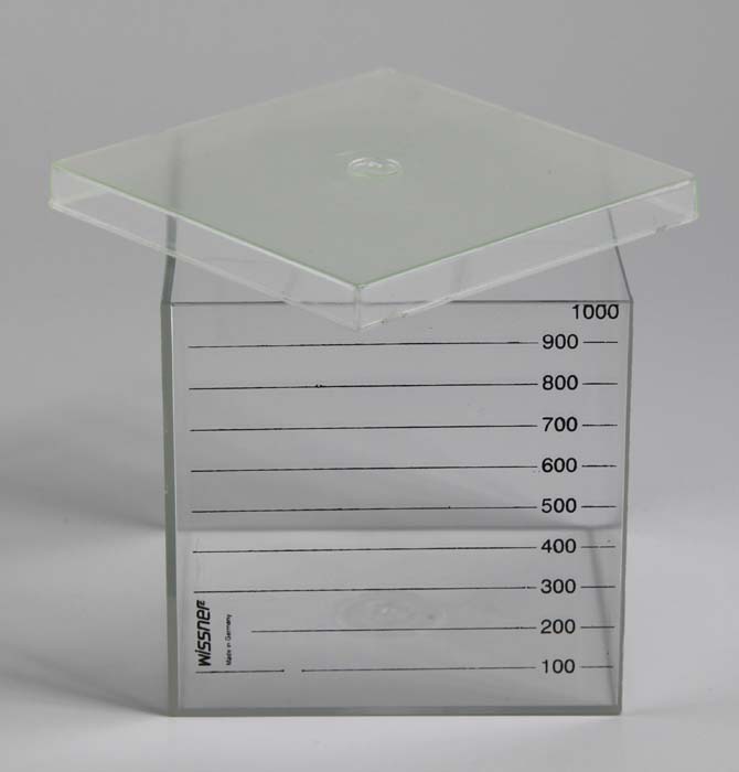 Liter-Box mit Deckel Liter-Box mit Deckel