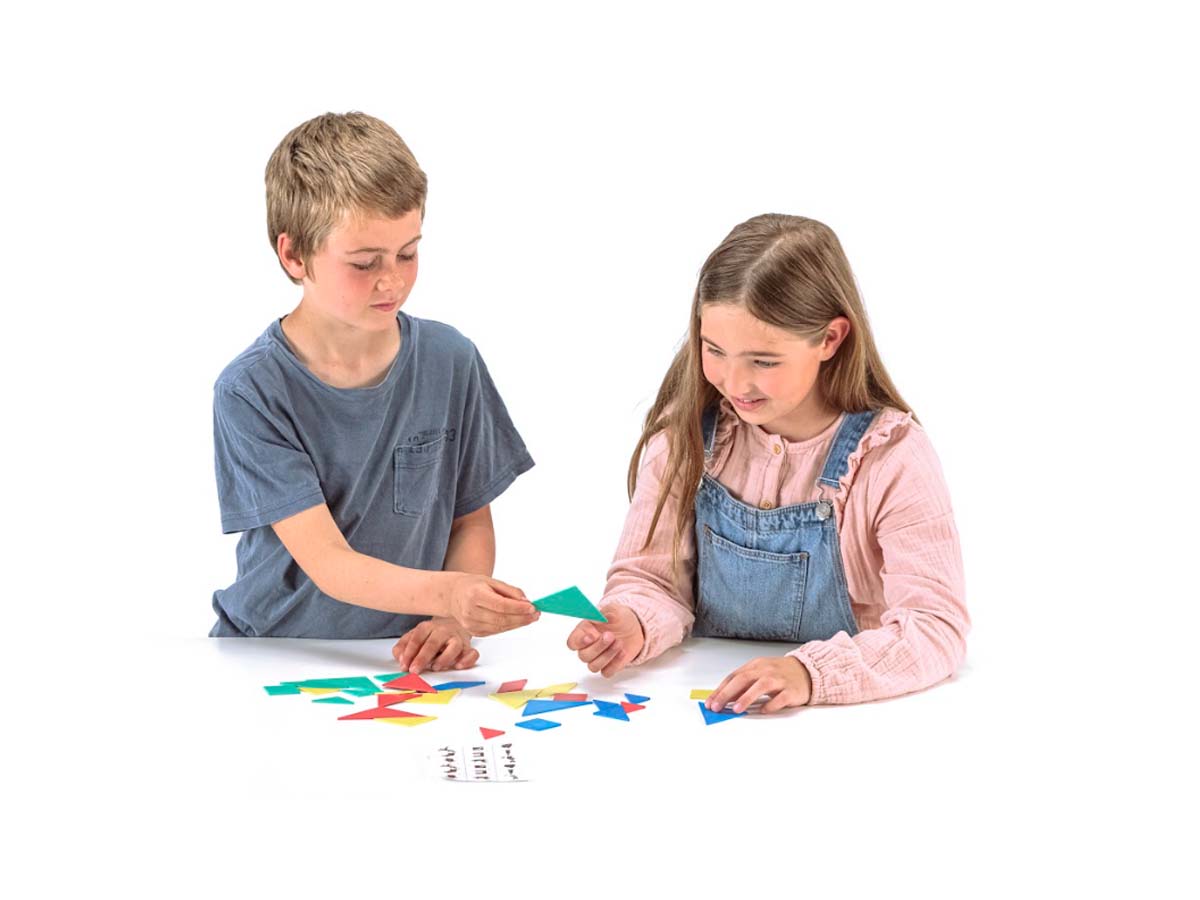 Schüler-Tangram in 4 Farben