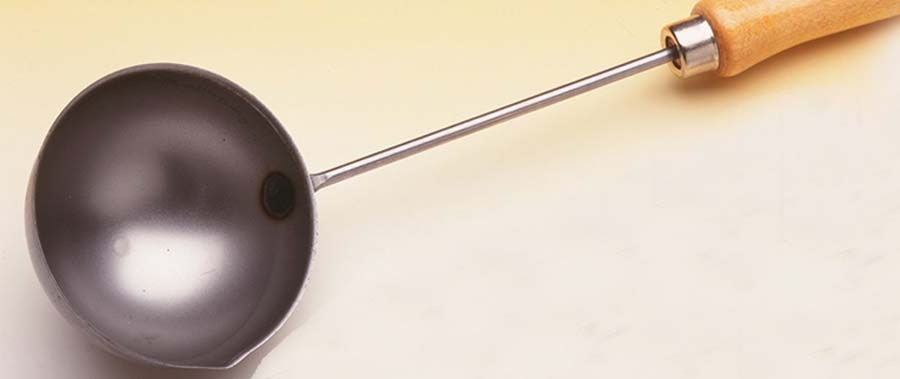 Schmelzlöffel aus Eisen Schmelzlöffel aus Eisen