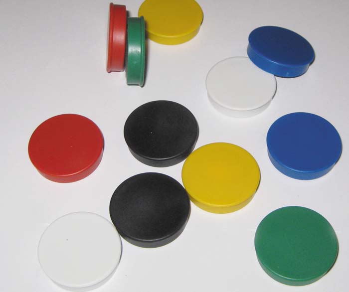 Magnete mit Colorkappe Magnete mit Colorkappe