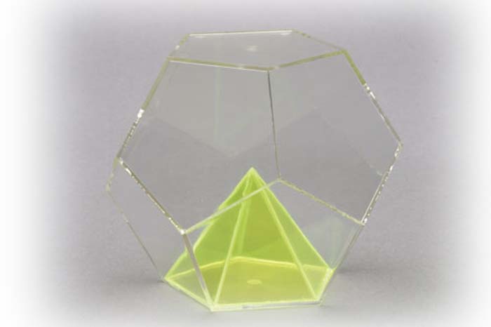 Dodekaeder mit Innenpyramide Dodekaeder mit Innenpyramide